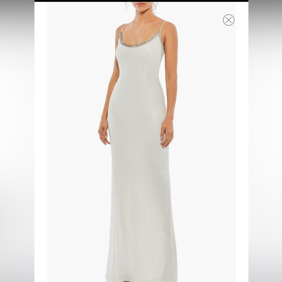 Mac Duggal Dresses & Skirts - Mac Duggal Lattice Bead Sheath Gown